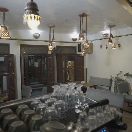 Cosy Hotel Бактапур Екстериор снимка