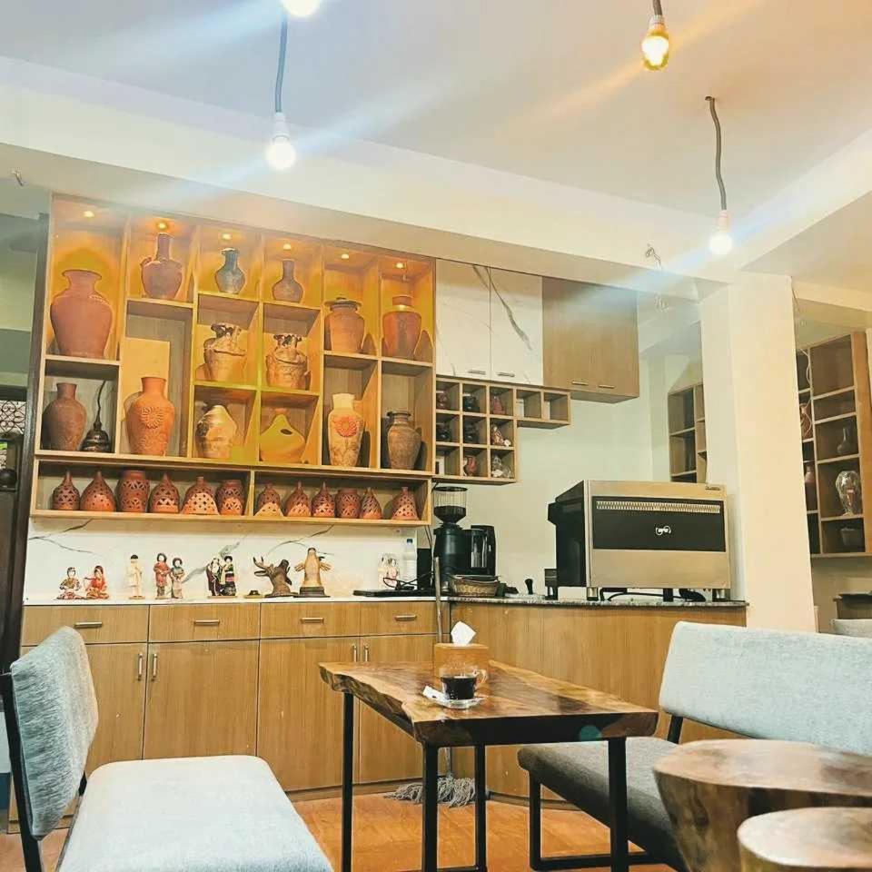 Cosy Hotel Бактапур Екстериор снимка