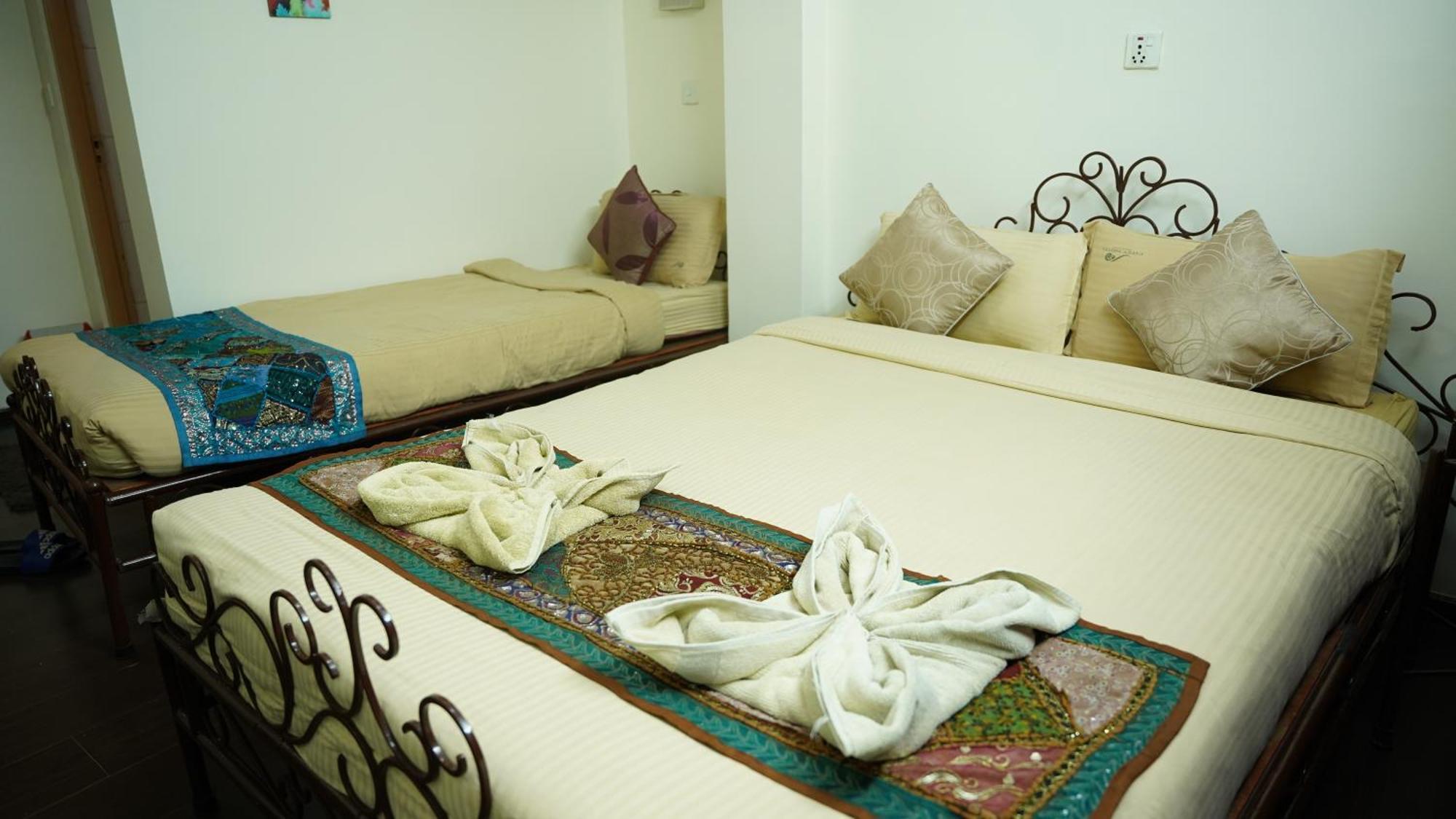 Cosy Hotel Бактапур Екстериор снимка
